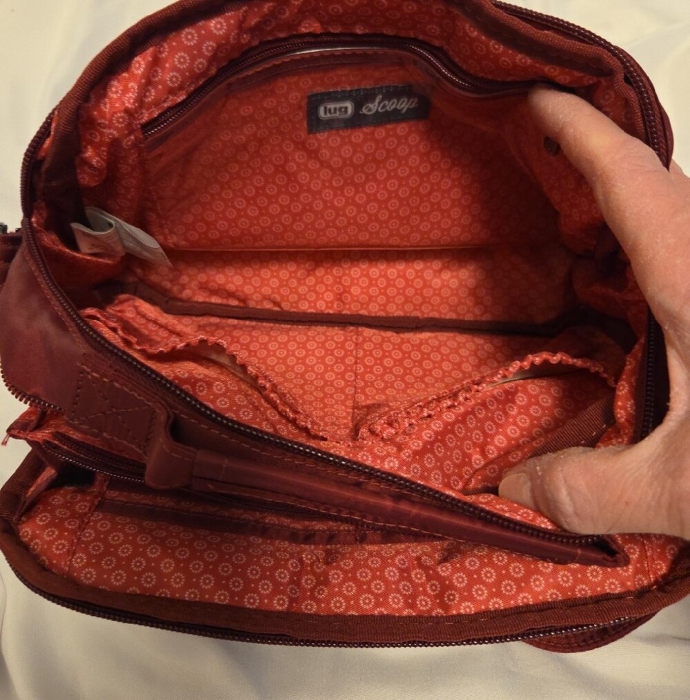 Lug Dark Red Scoop Crossbody - Picture 5 of 8